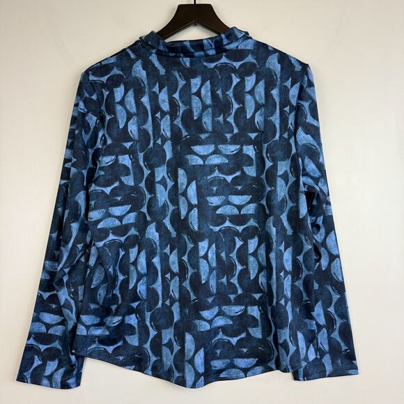 NWT Chico’s UPF Geo Mock Zip LS Top Navy Blue $85 - 2 Large - Picture 6 of 9